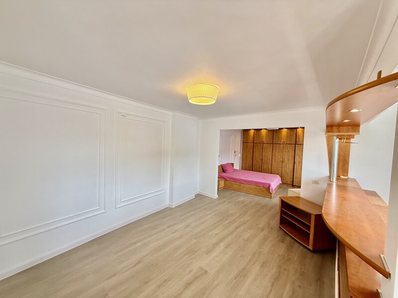 Unirii, Piata Regina Maria si Rond Cosbuc / casa individuala / D+P+E1+E2