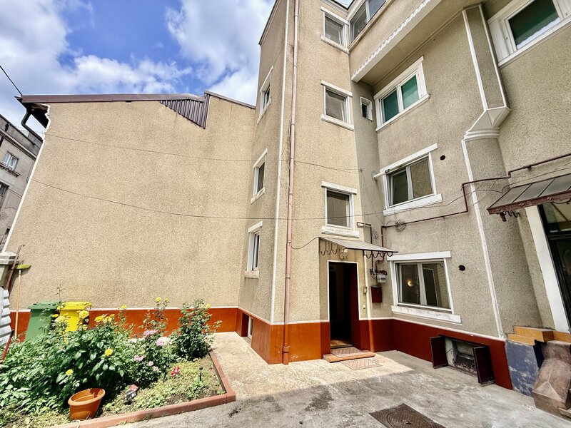 Unirii, Piata Regina Maria si Rond Cosbuc / casa individuala / D+P+E1+E2