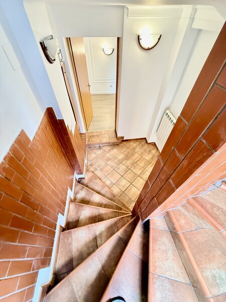 Unirii, Piata Regina Maria si Rond Cosbuc / casa individuala / D+P+E1+E2